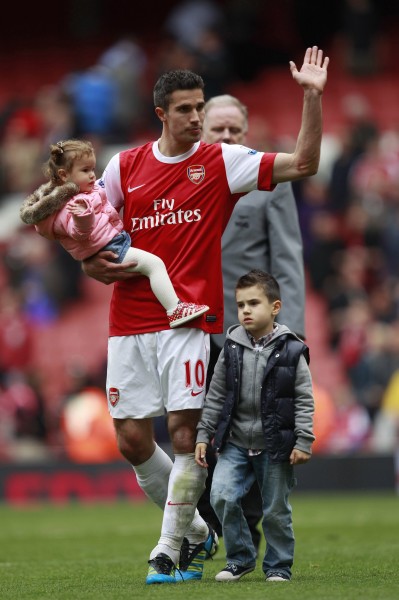 足协杯决赛国安vs河南首发：4外援PK5外援，张玉宁、王上源出战