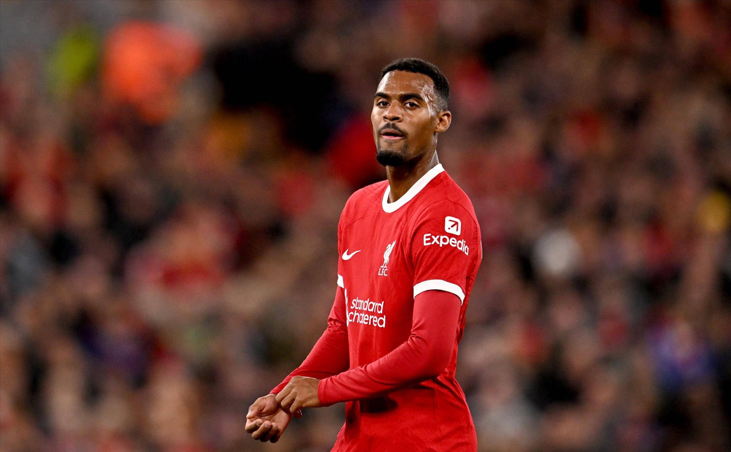 西媒：迈阿密国际意识到留不住阿连德，准备引进洛塞尔索替代（西媒：迈阿密国际难留阿连德，拟引进洛塞尔索接班）