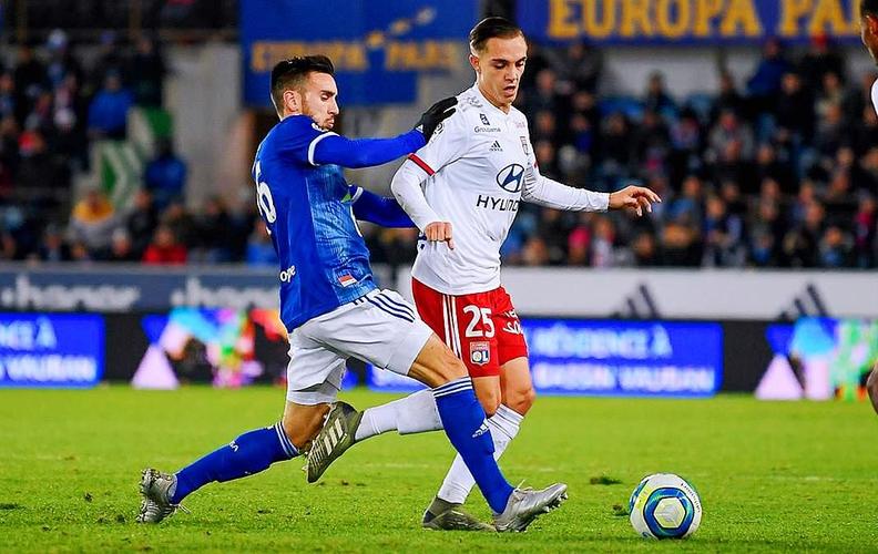 TyC名记：皇马已经告知尼科-帕斯，他们想在冬窗将其回购