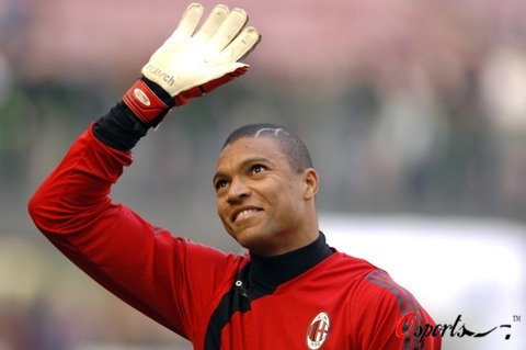 意甲：国际米兰状态回暖，科莫近期表现稳定（意甲观察：国米回升态势明显，科莫延续稳定发挥）