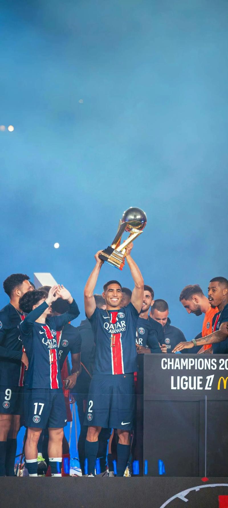 简直令人叹为观止，11年前的今天，拉姆塞打进了欧冠历史上最伟大的进球之一（11年前的今天，拉姆塞奉上欧冠史诗级神作，震撼至今）