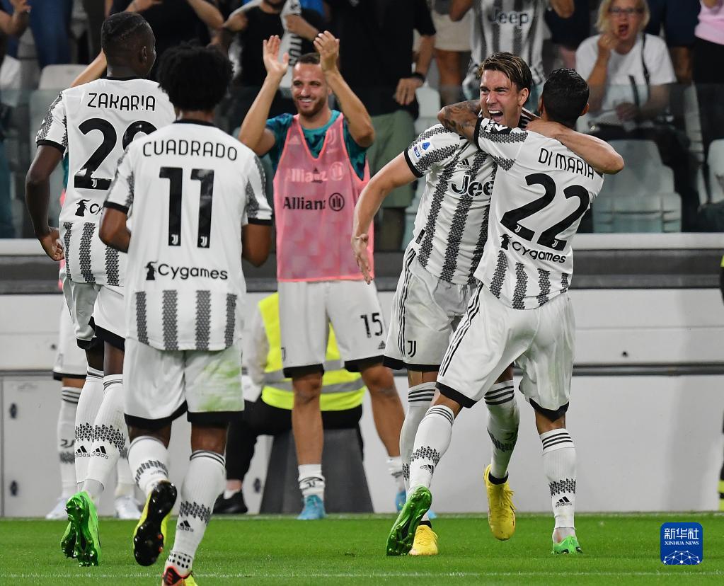 射击世界杯总决赛：江伊婷满中夺冠 中国队四金收官