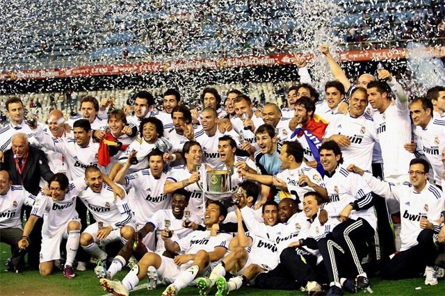 杜兰特：我完全可以一直出手，但主动传球会让队友建立信心