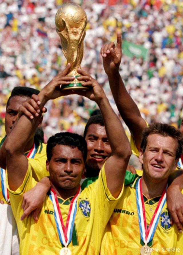 U22国足李镇全：团结且强大的集体，在正确道路上继续前进吧