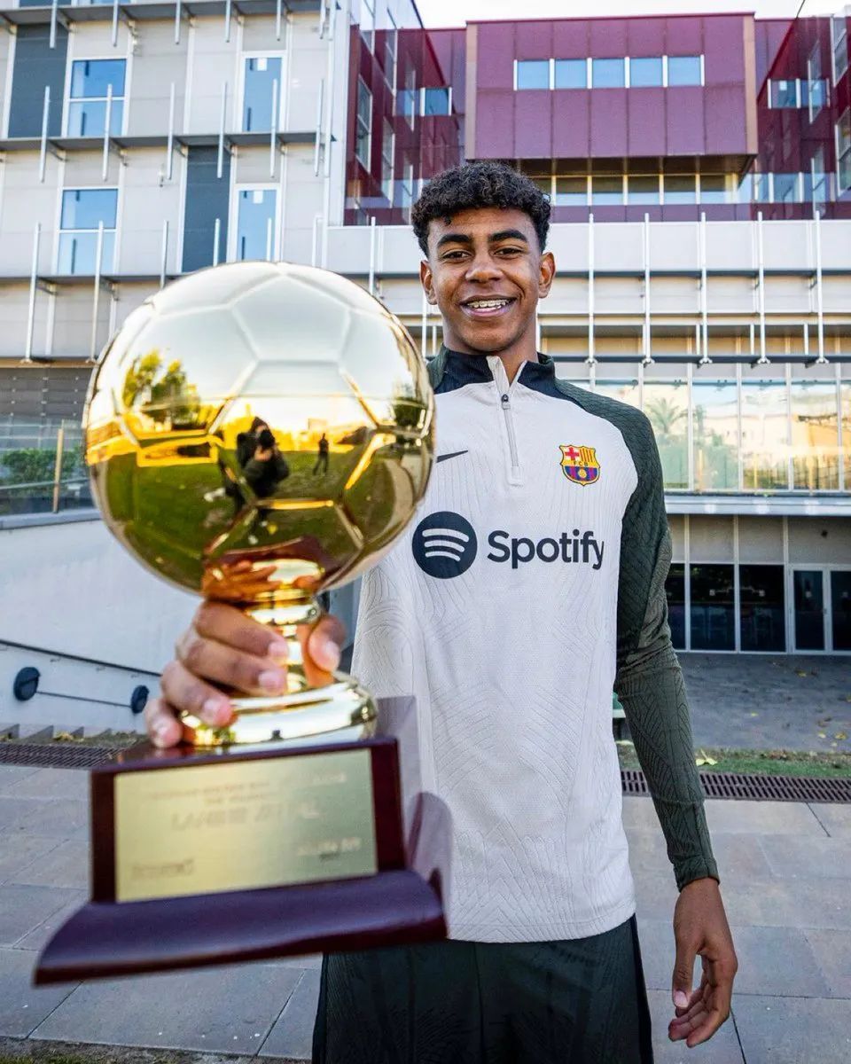 凯恩连续4场欧冠破门，拜仁队史仅罗本、莱万曾连续5场进球（凯恩欧冠4连场破门，拜仁史上5连场者仅罗本与莱万）