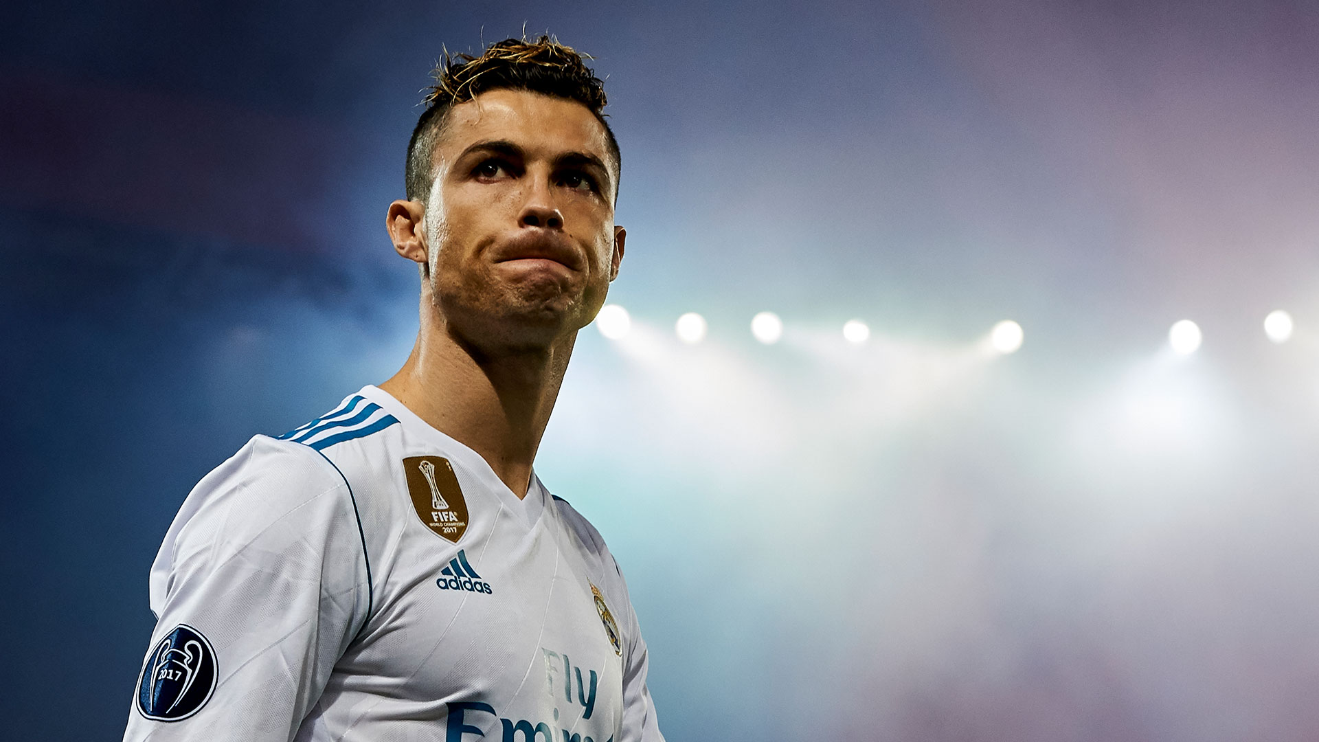 看看谁来了!穆勒回到拜仁主场，观战对阵美因茨的德甲比赛（穆勒现身拜仁主场，观战德甲对阵美因茨）