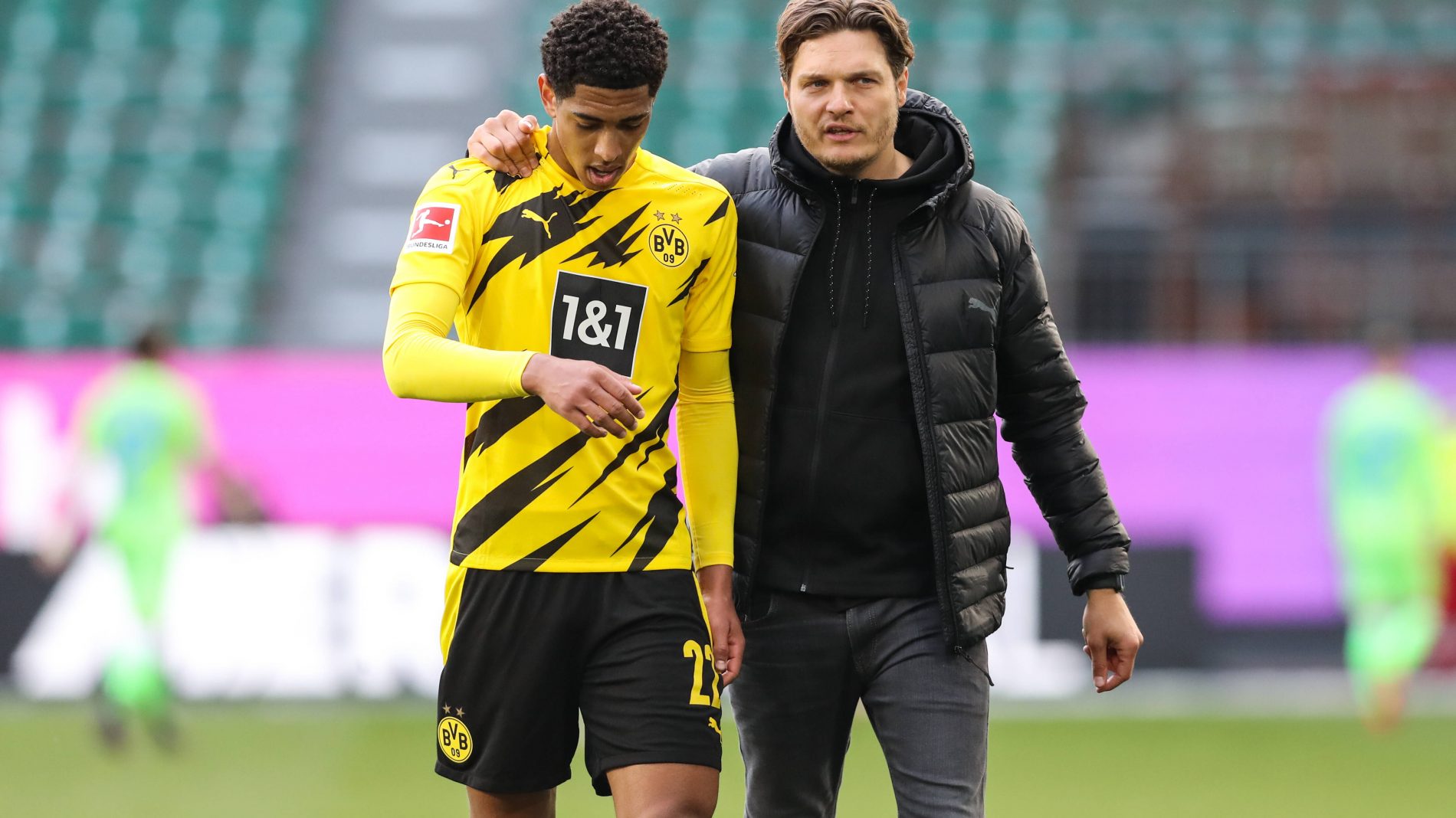 马加特：诺伊尔是球员，会偶尔犯错；是否再踢一年？他自己定（马加特：诺伊尔难免犯错，是否再战一年由他自己做主）